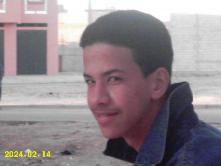 ou lhanzaz chouf 9damak